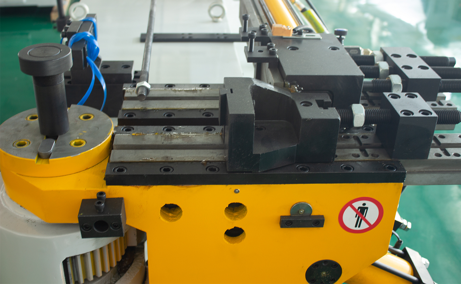 NC S Series Mandrel Hydraulic Tube Bender na may Easy-Program Setting
