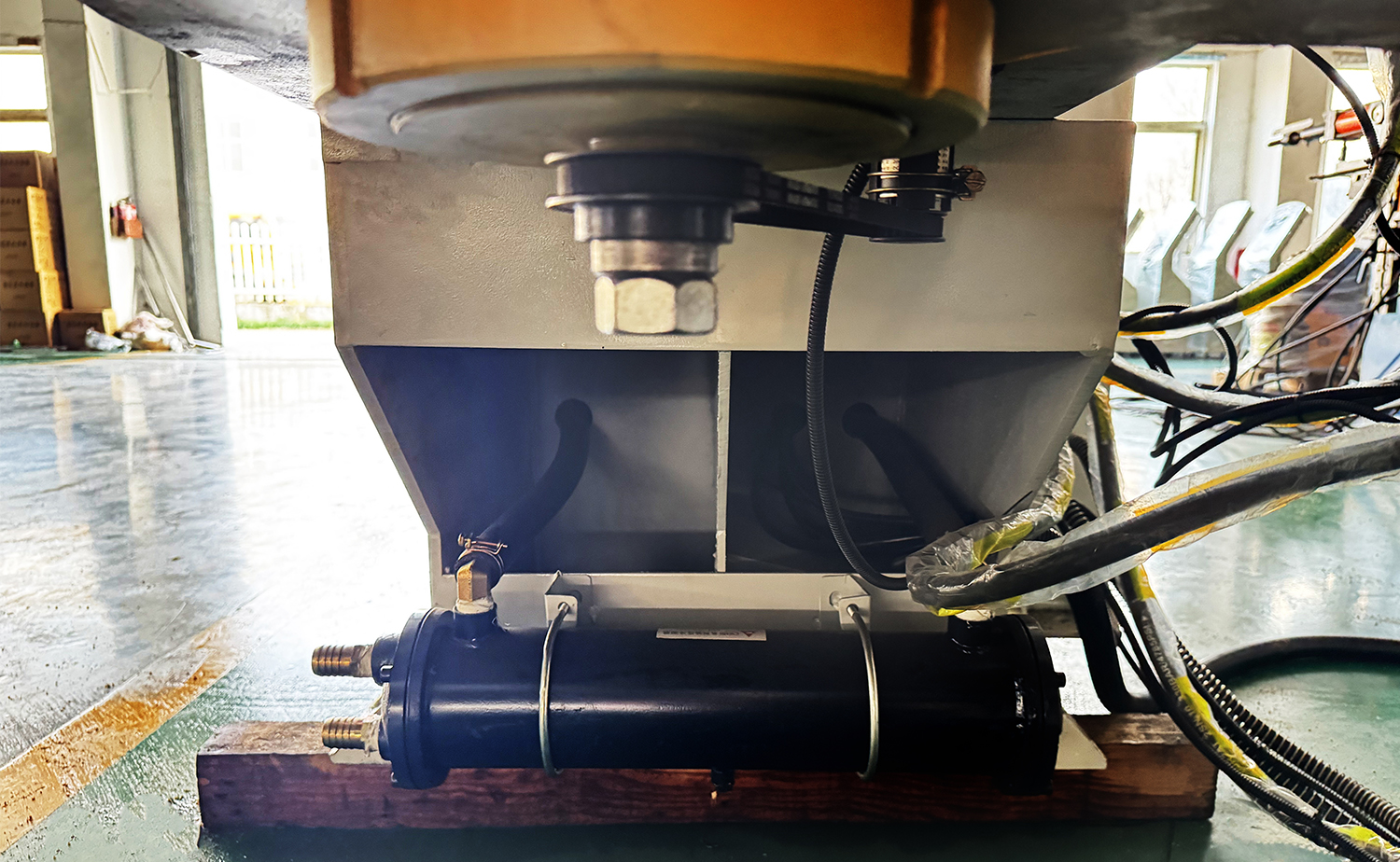 NC M Series Hydraulic Tube Bending Machine na may Mandrel Control NC M Series Hydraulic Tube Bending Machine na may Mandrel Control