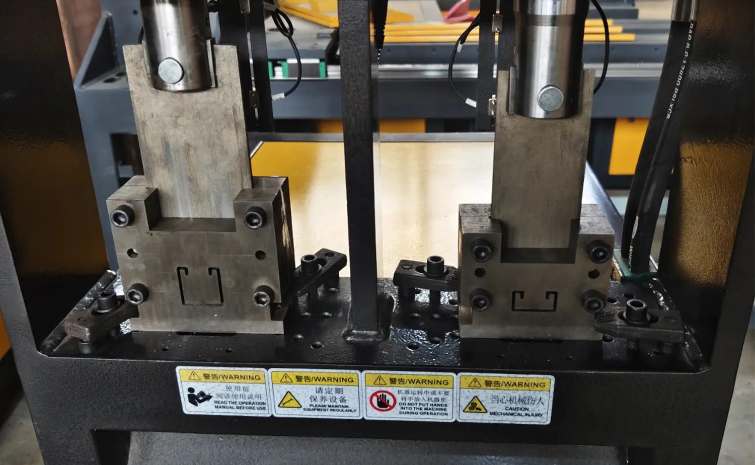 HS-P-100-2P Semi-awtomatikong Punch Machine