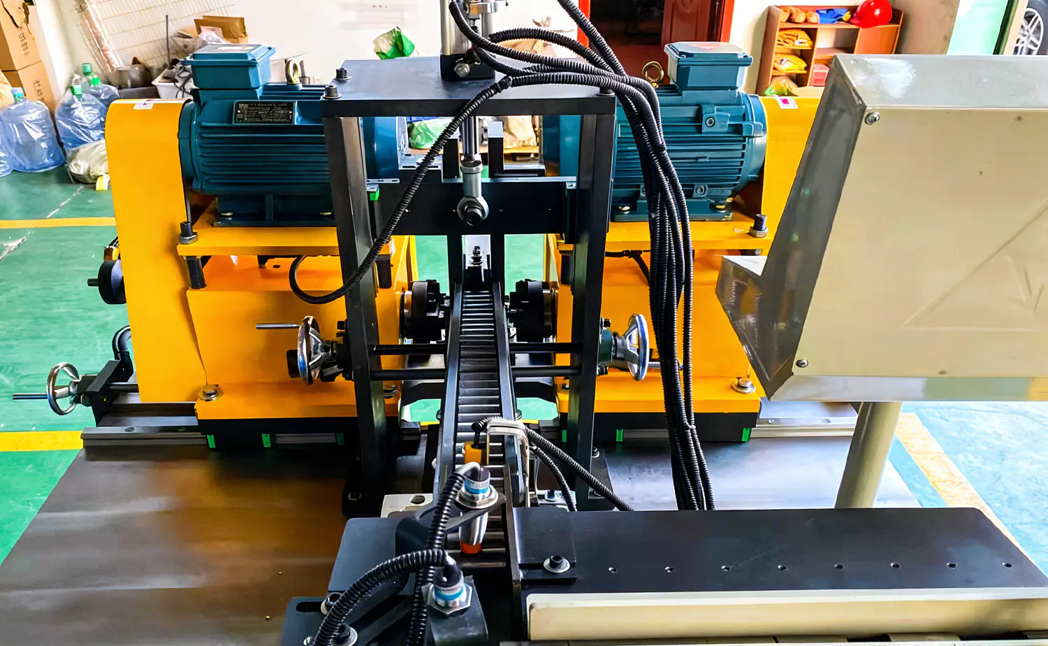 DEF50PVS Servo Tube Chamfering Machine para sa Maikling Metal at PVC Tube DEF50PVS Servo Tube Chamfering Machine para sa Maikling Metal at PVC Tube